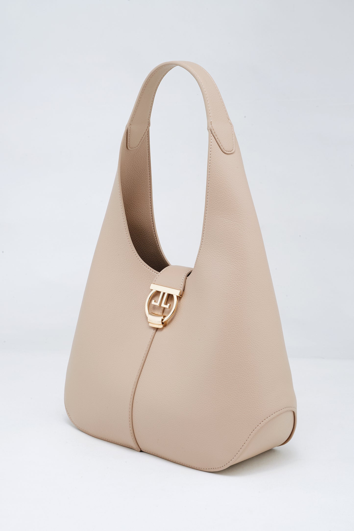 Beige  Hobo: Effortless Style, Everyday Ease