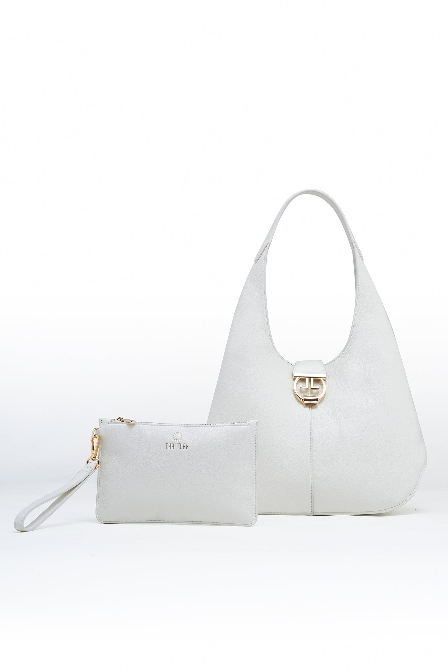 White  Leather Hobo: Effortless Style, Everyday Ease