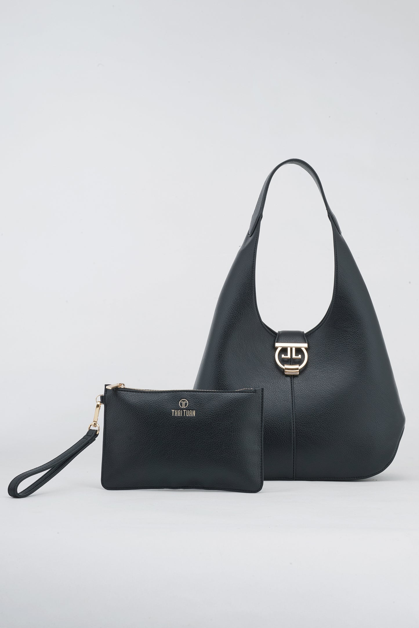 Rich Black Leather Hobo: Effortless Style, Everyday Ease