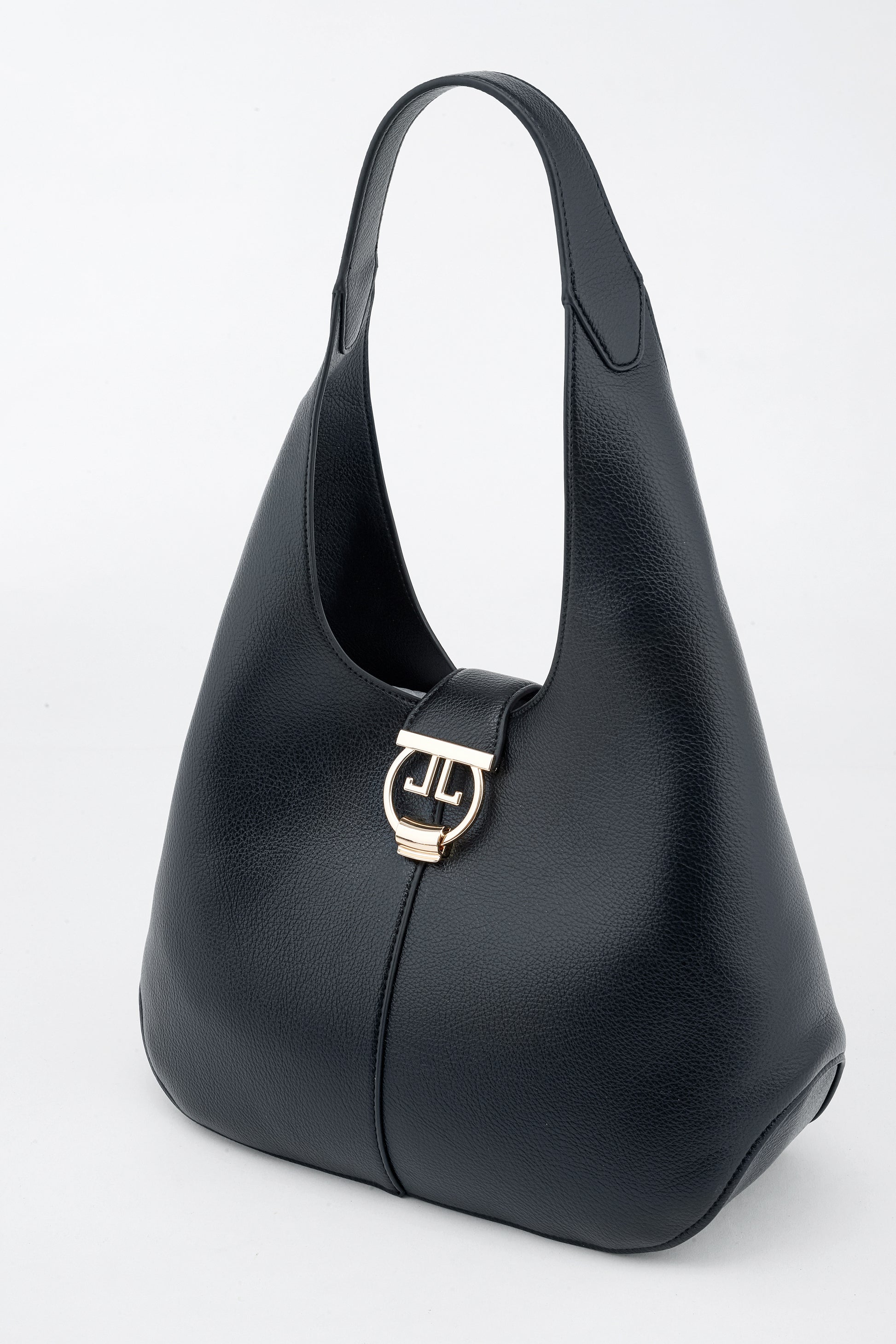 Black Leather Hobo: Effortless Style, Everyday Ease