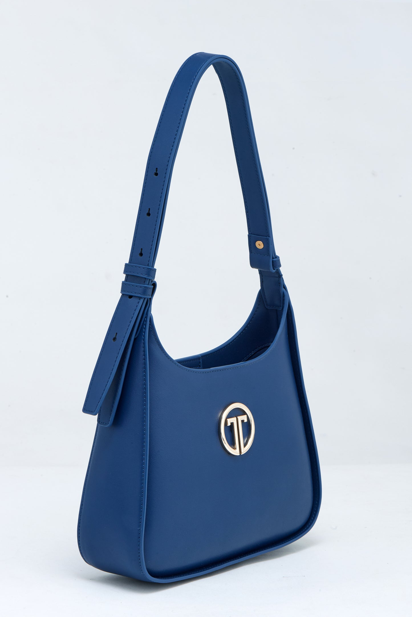 Compact Blue Shoulder Bag for Everyday Use