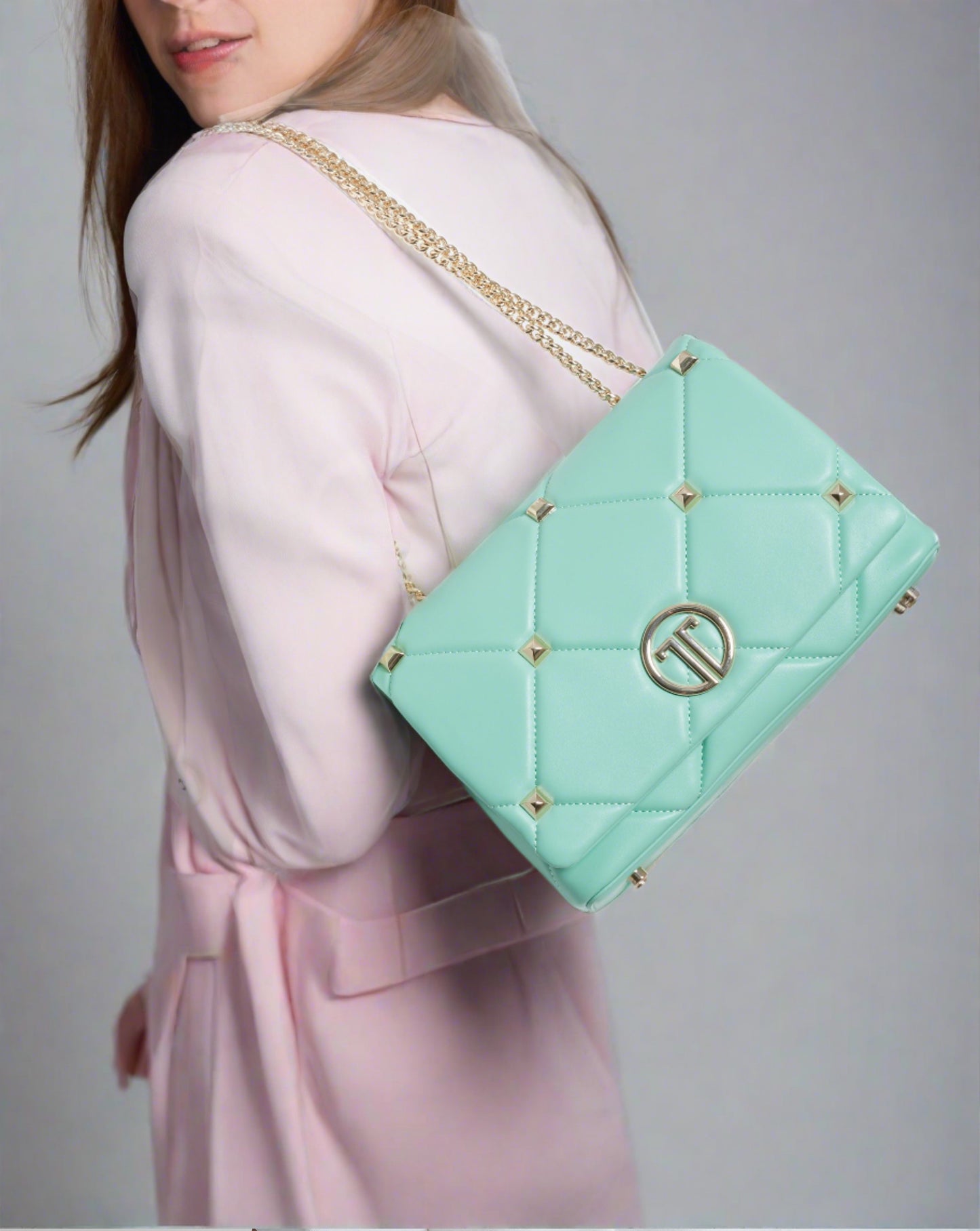 Luxurious Mint Oasis: from premium recycled PU / Everyday Elegance